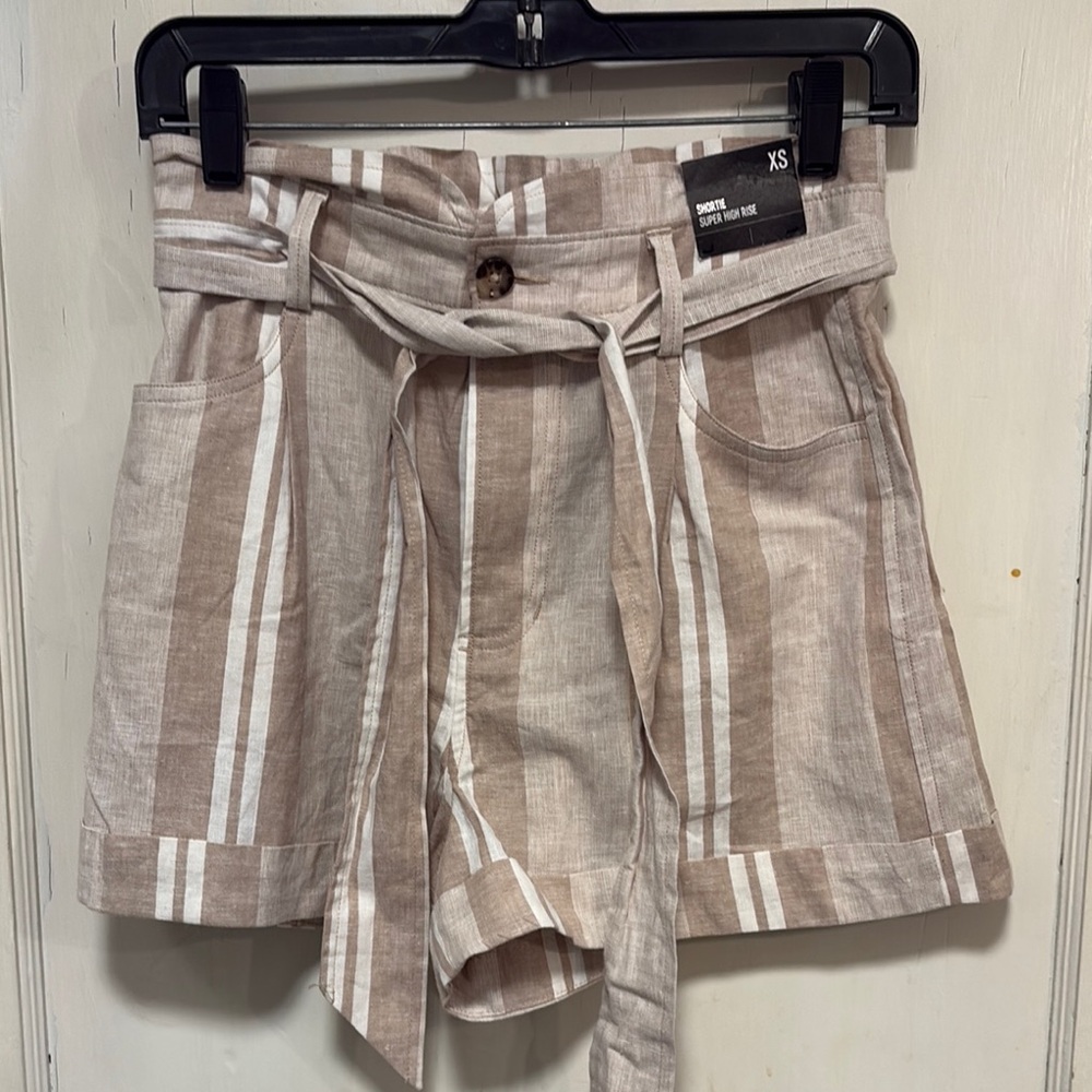 Express Super High Rise Shortie Striped Tan and White Linen Blend Shorts XS